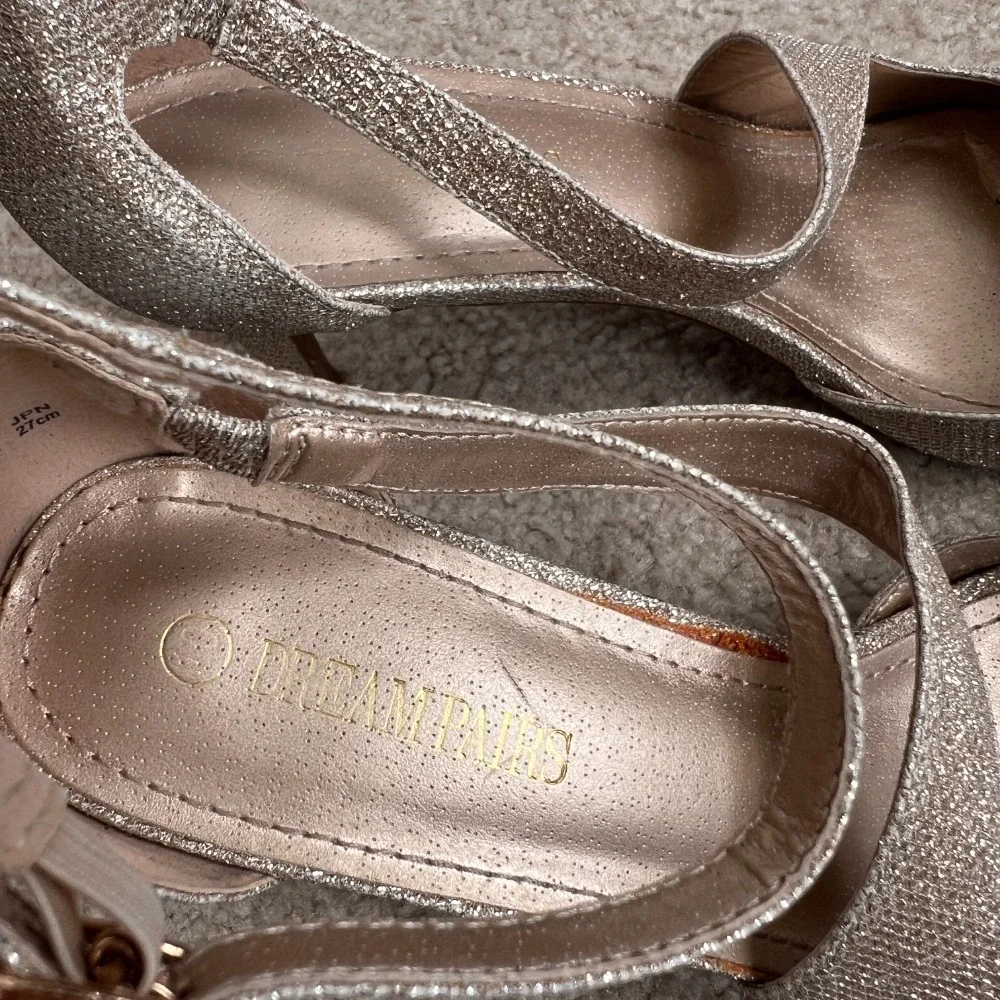 Dream‎ Pairs Gold Glitter Heels Ankle Strap Criss Cross Party Shoes US 10